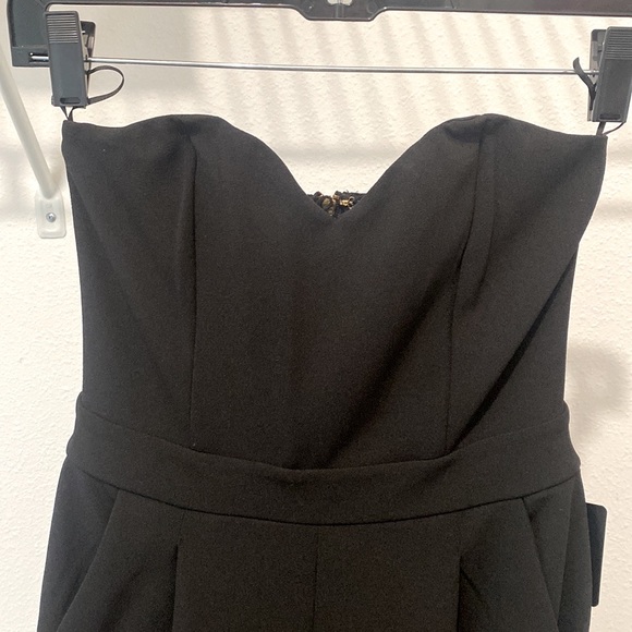 SOLD: Express Black Sweetheart Jumpsuit NWT - Picture 4 of 9
